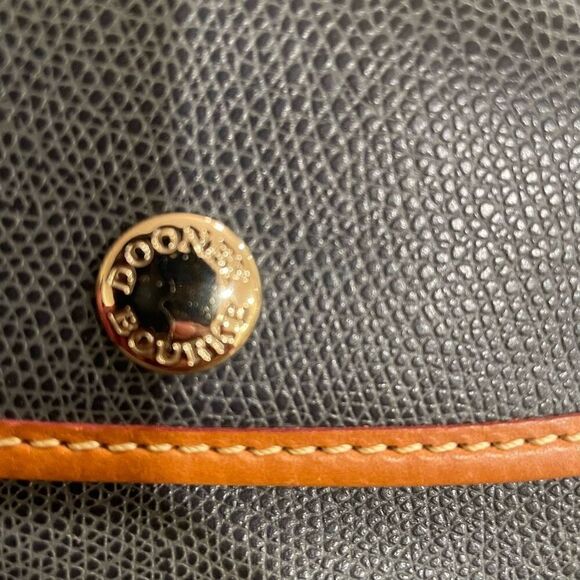 Dooney & Bourke Coin Purse Leather Pebbled Wristlet Navy Brown Trim - Picture 7 of 7